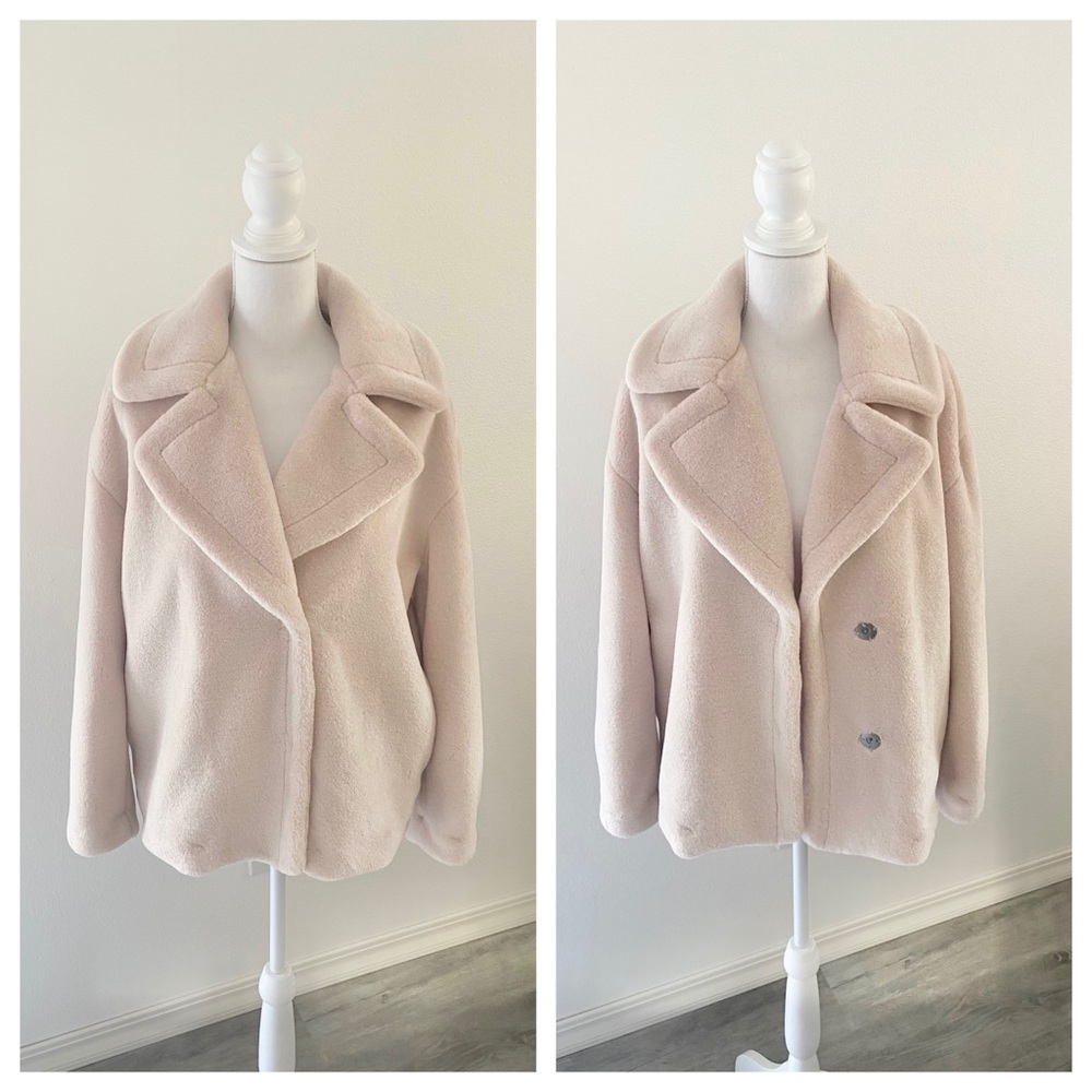 Nordstrom cream faux fur pea coat neutral treasure & bond teddy jacket Small
